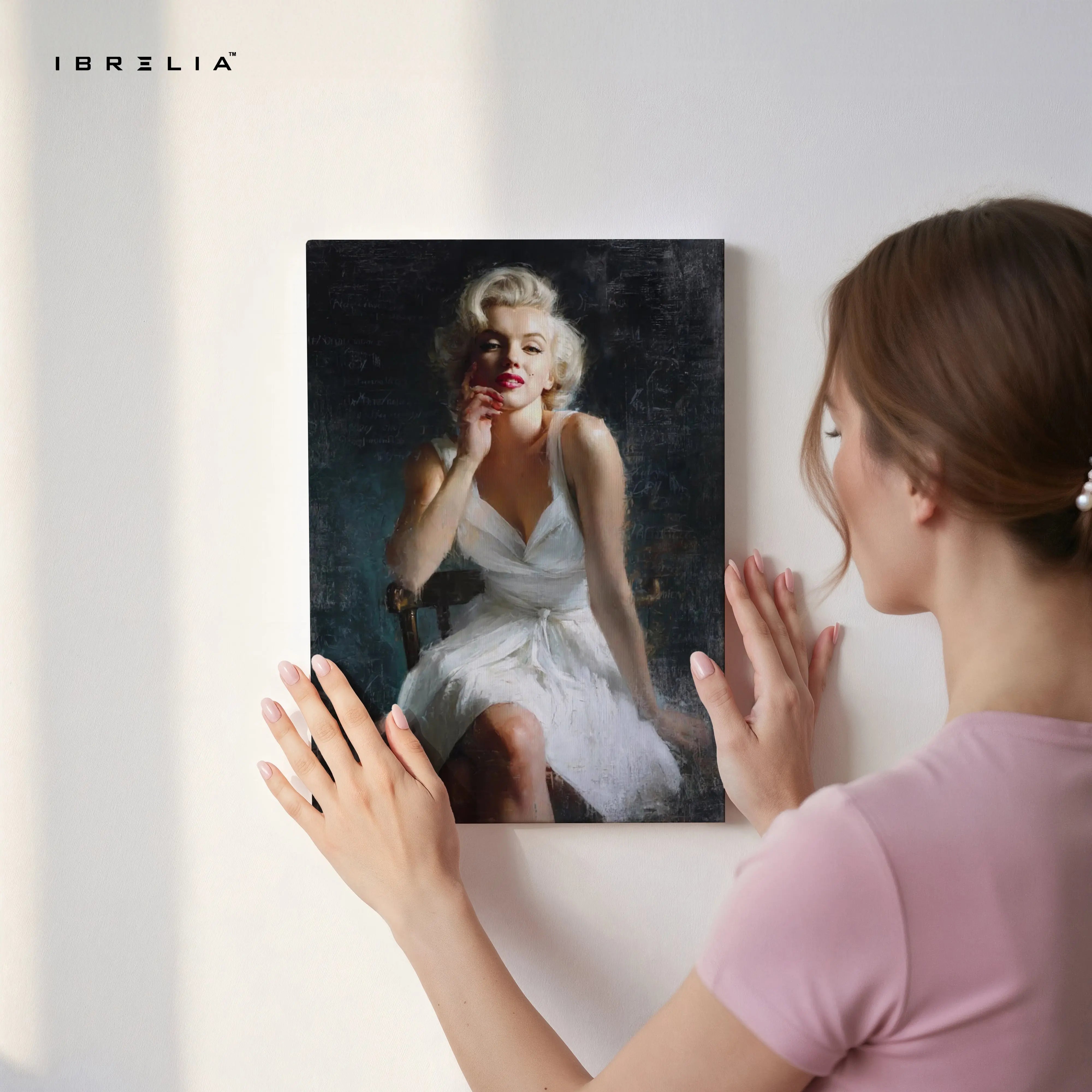 Vintage Glam Icon Art – Classic Hollywood Woman Portrait Wall Art | 4K Ultra Wrap Frame Wall Art in Pakistan | IBRELIA™ IBRELIA