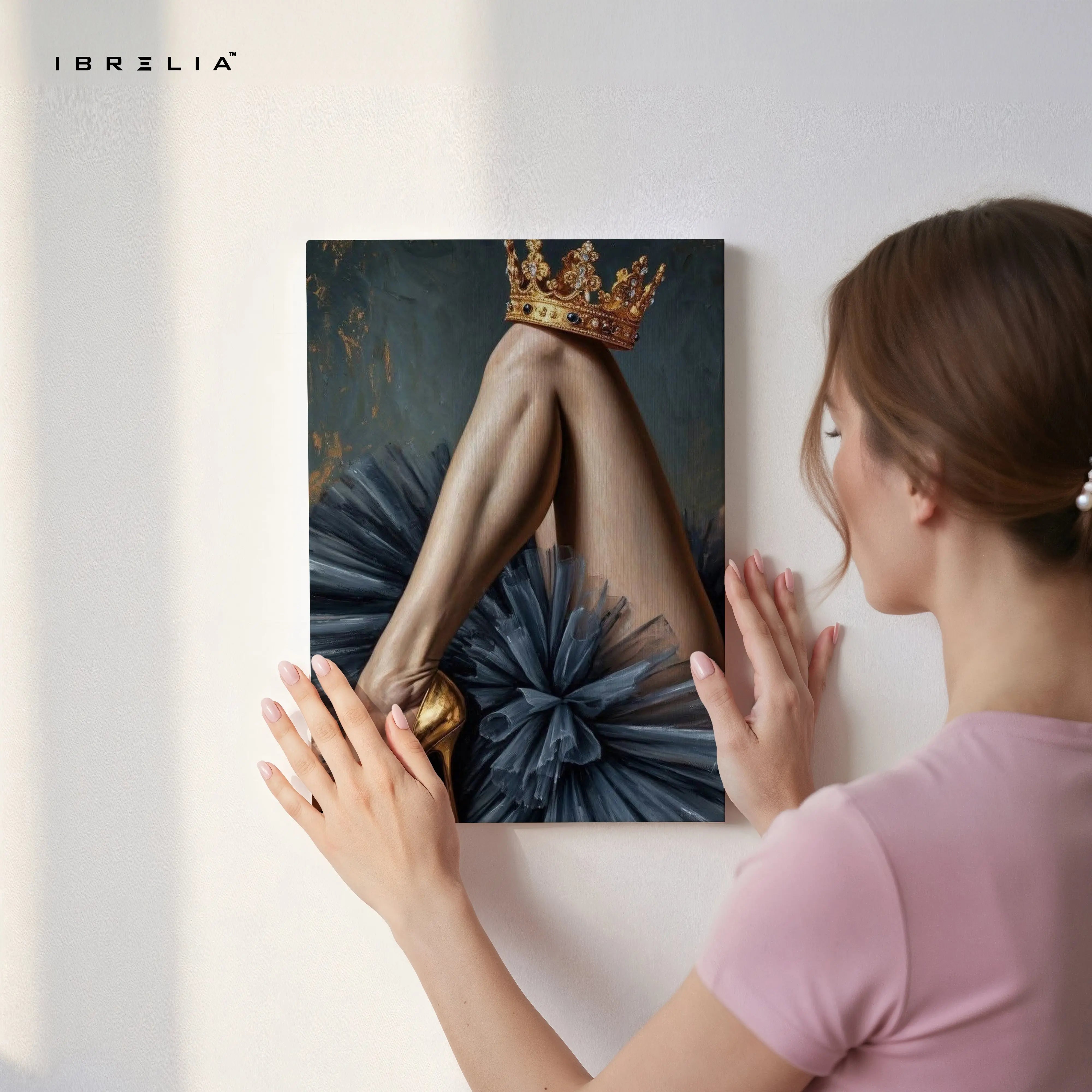Crowned Elegance Art – 4K Ultra Wrap Frame Wall Art in Pakistan | IBRELIA™ IBRELIA