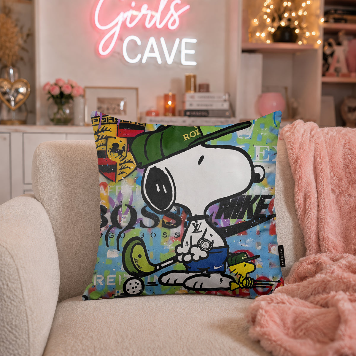 Snoopy & Woodstock Luxury Golf Pop Art Cushion | Premium Velvet Suede | Double-Sided Print