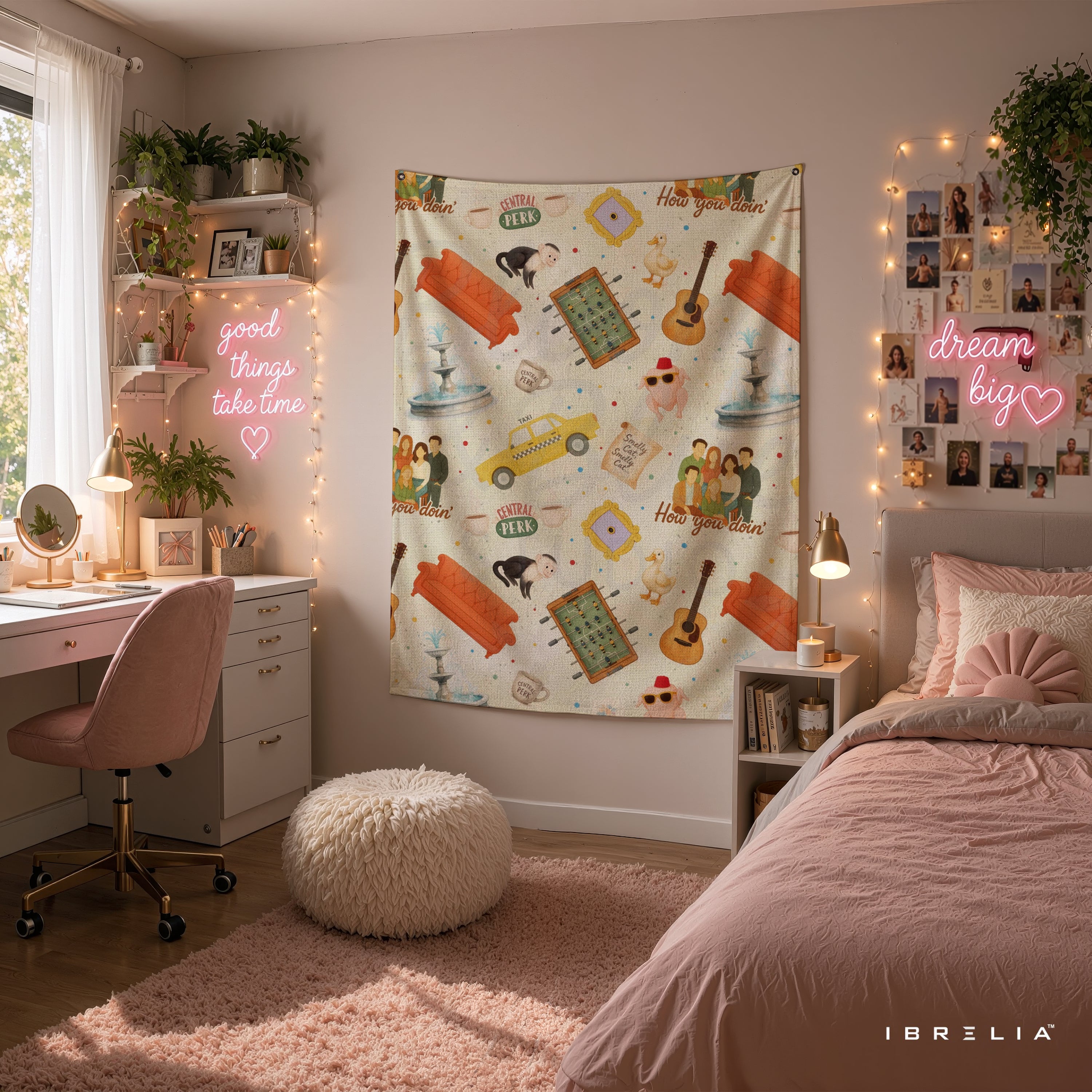 Friends Icons Pattern Wall Tapestry – Central Perk Sitcom Room Decor