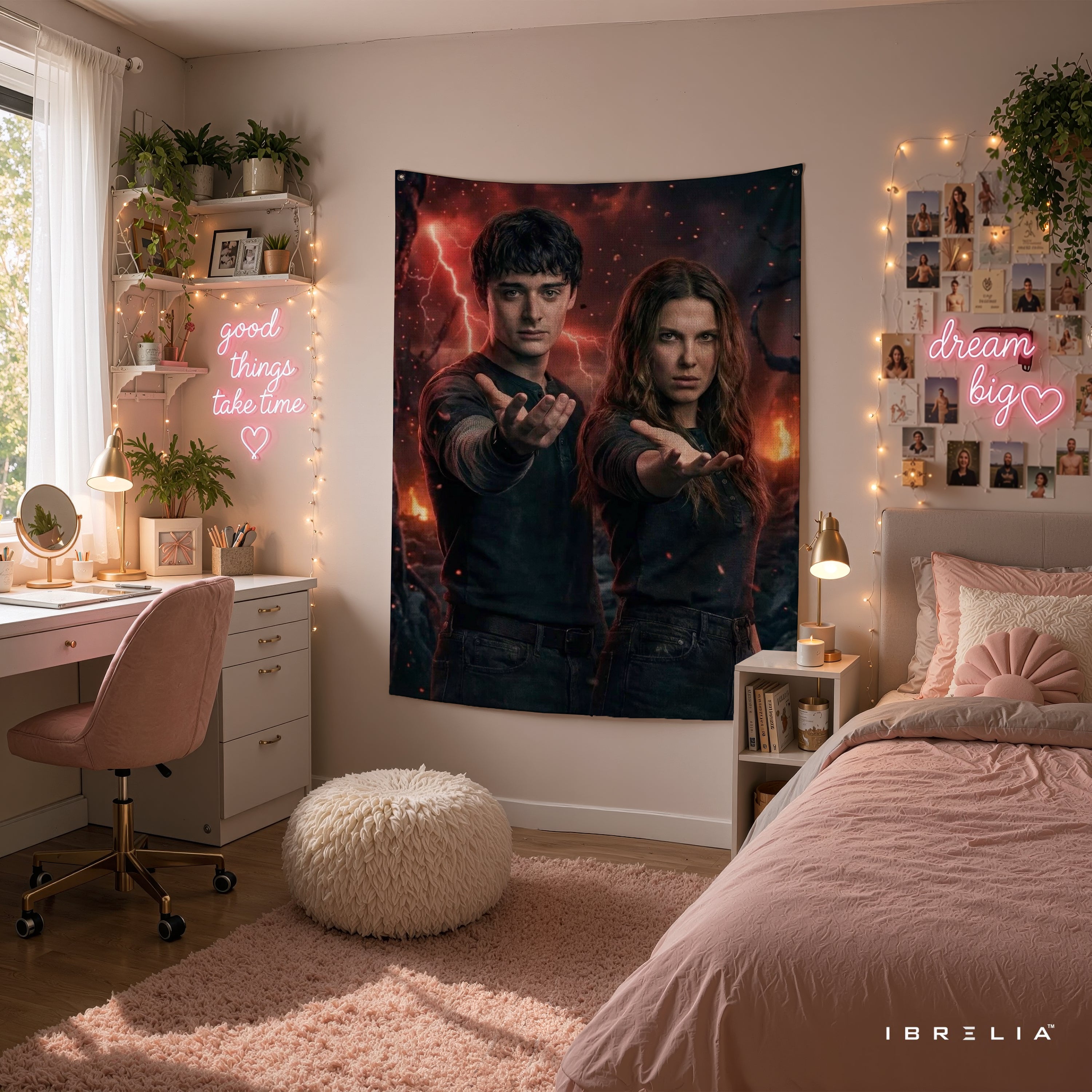 Stranger Things Eleven & Mike Wall Tapestry – Psychic Power Fan Art Wall Hanging