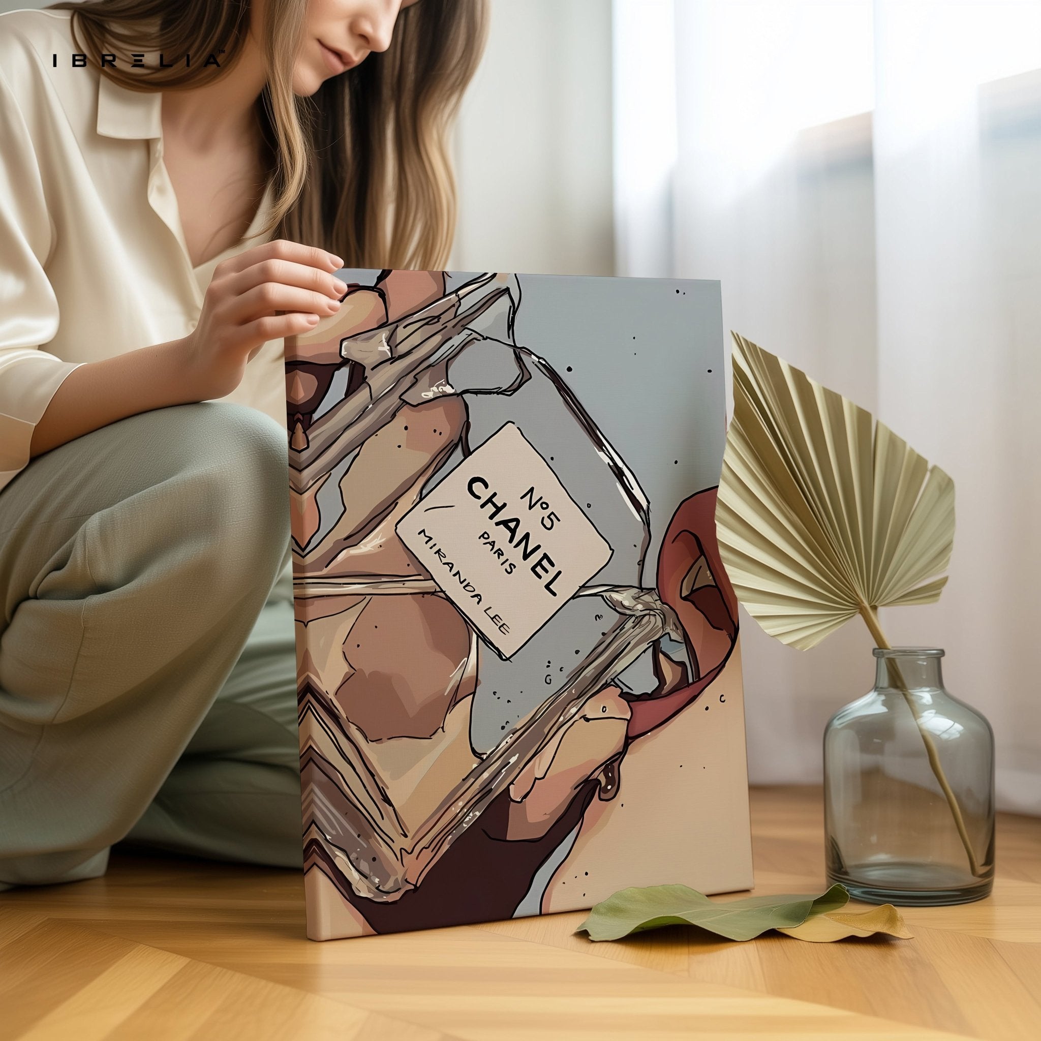 Chanel N°5 “Miranda Lee” Fashion Wall Art – Modern Luxury Pop Art | IBRELIA™ - IBRELIA