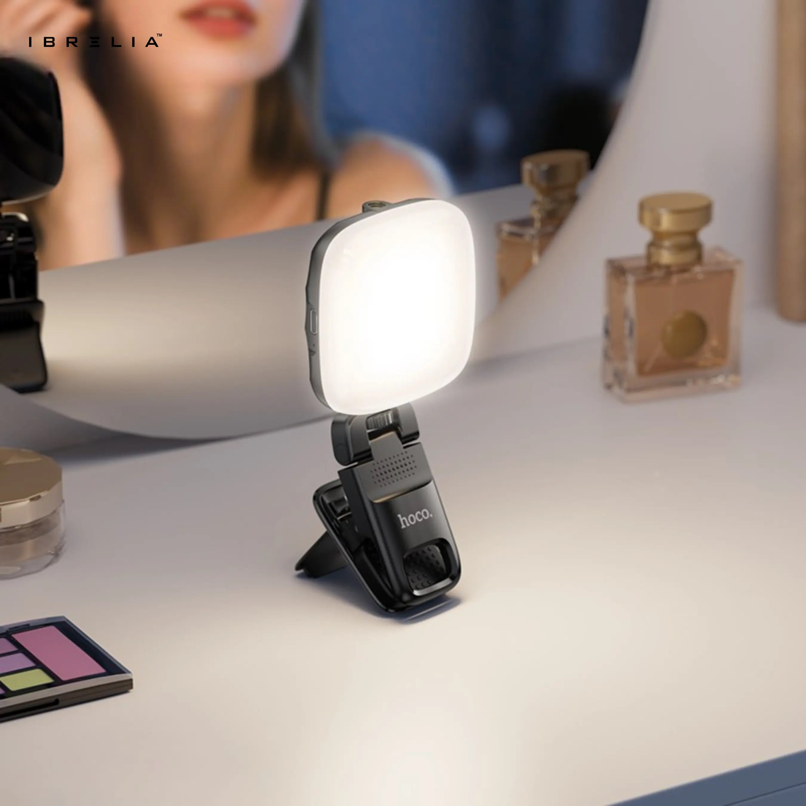HOCO K29 Super Bright 9-Level Dimming Fill Light – Clip-On LED Light – HOCO | IBRELIA™ IBRELIA