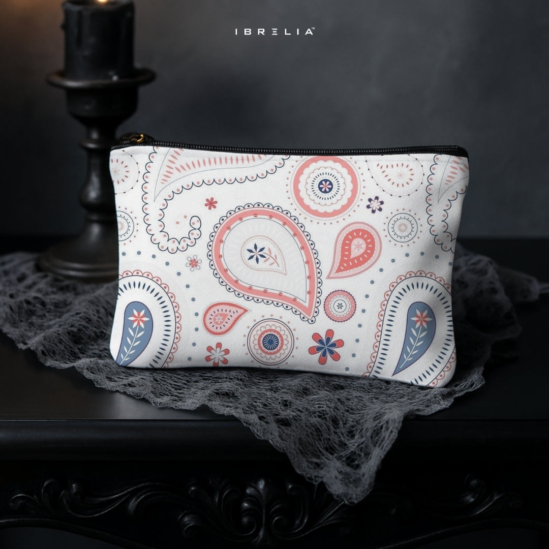 Pastel Paisley Makeup & Pencil Pouch – Elegant Boho Aesthetic Organizer – IBRELIA™