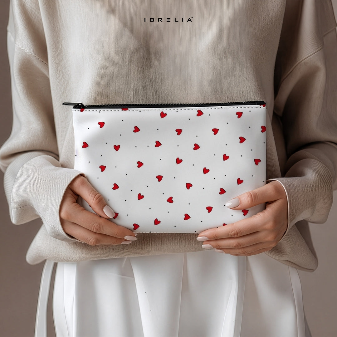 Mini Red Hearts Makeup & Pencil Pouch – Minimal Cute Aesthetic Organizer – IBRELIA™