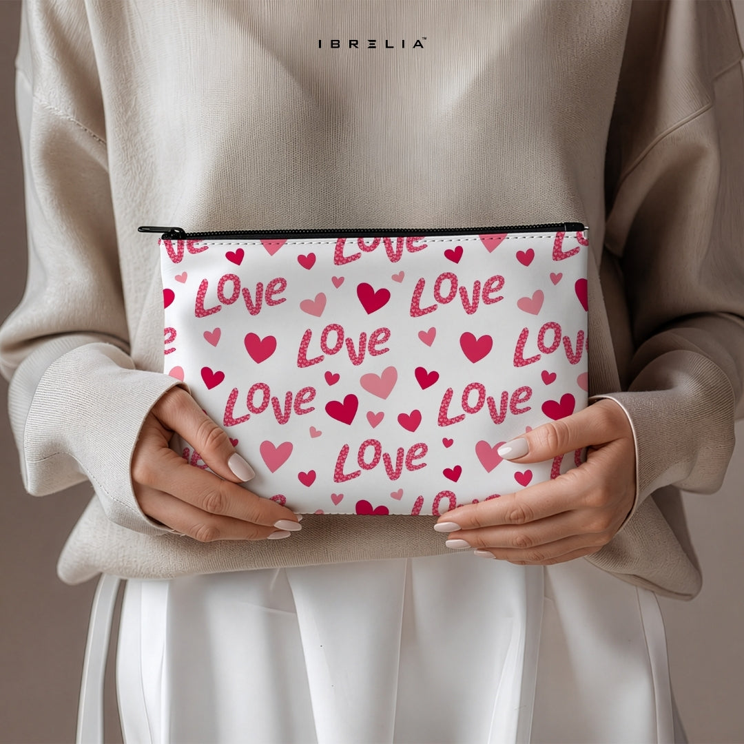 Love Hearts Makeup & Pencil Pouch – Cute Romantic Aesthetic Organizer – IBRELIA™ IBRELIA