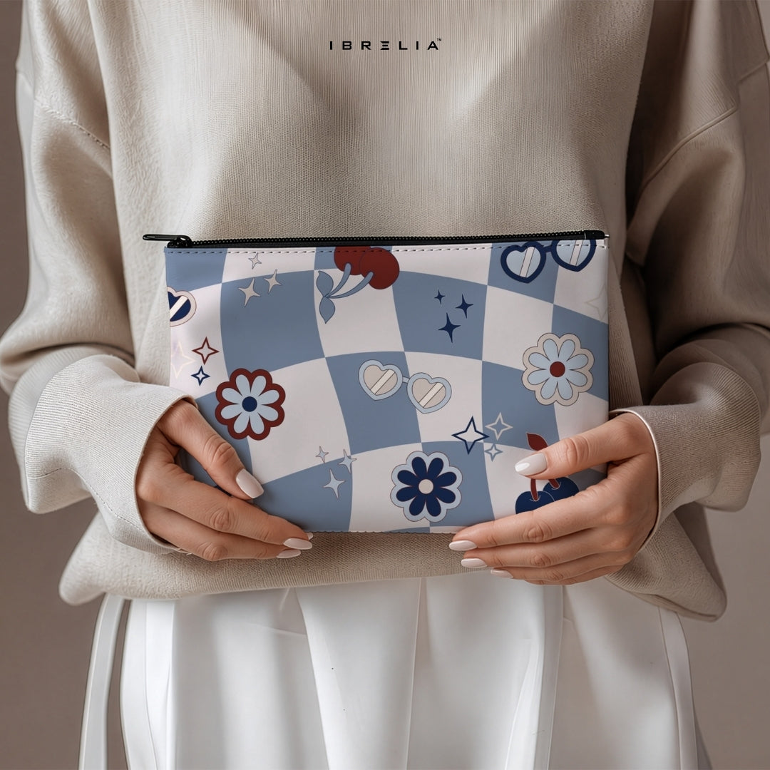 Blue Retro Checkerboard Makeup & Pencil Pouch – Aesthetic Cherry Daisy Cosmetic Organizer – IBRELIA™