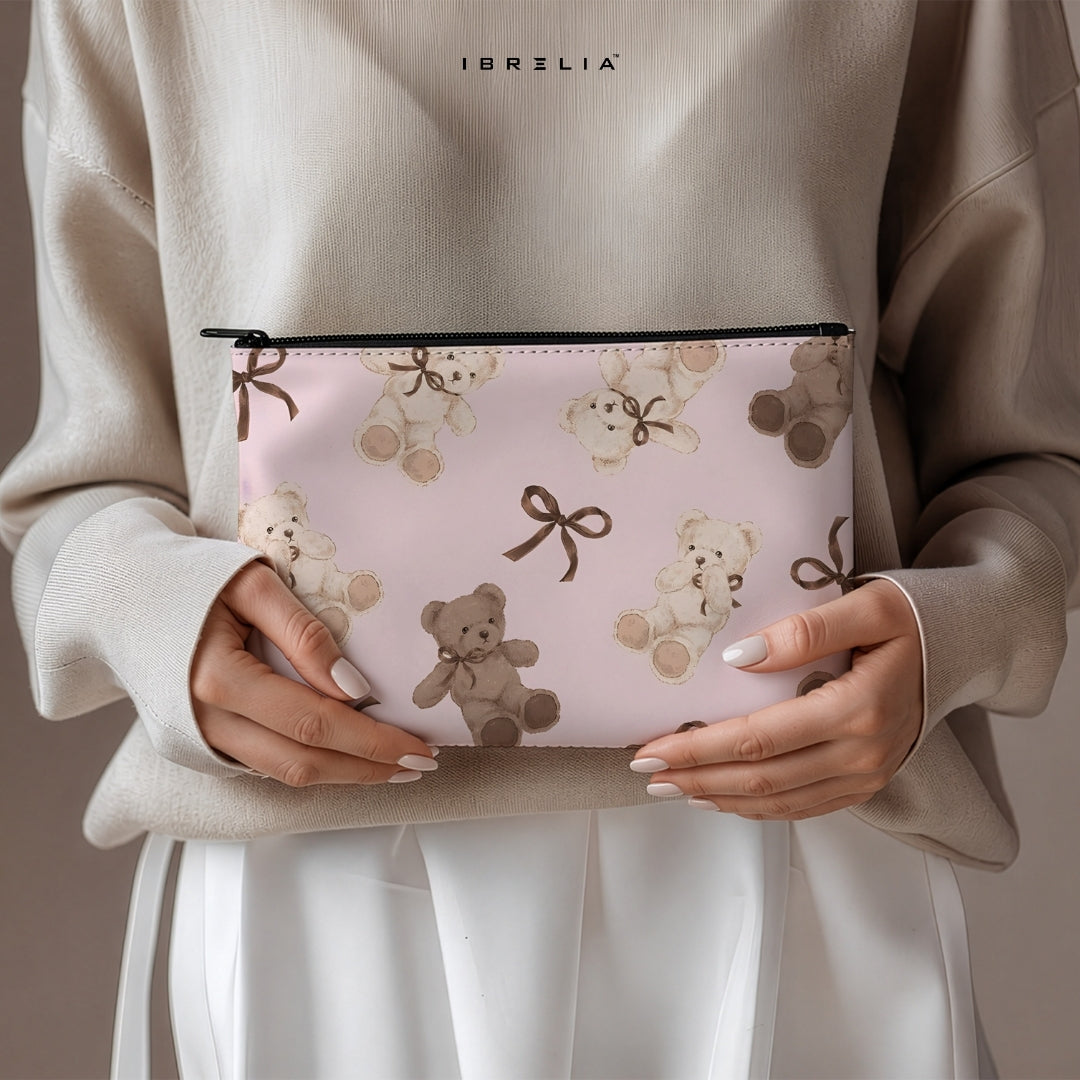 Pastel Teddy Bear Makeup & Pencil Pouch – Cute Coquette Aesthetic Cosmetic Organizer – IBRELIA™ IBRELIA