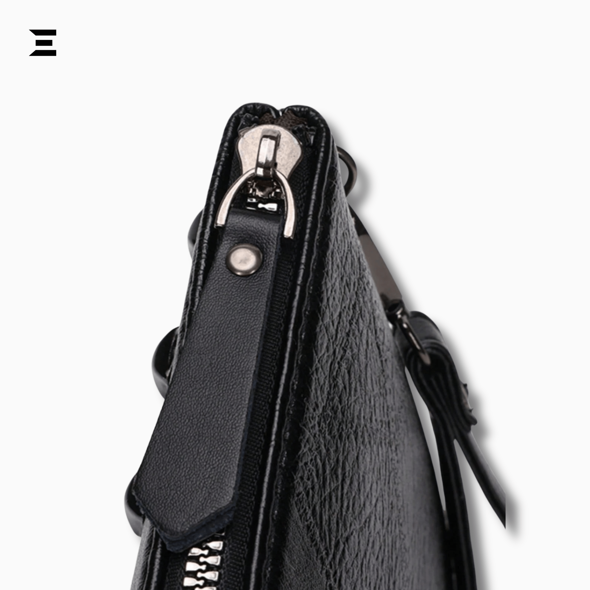 Black Skull Rivet Leather Clutch – Men’s Punk - Style Handbag | IBRELIA™ - IBRELIA