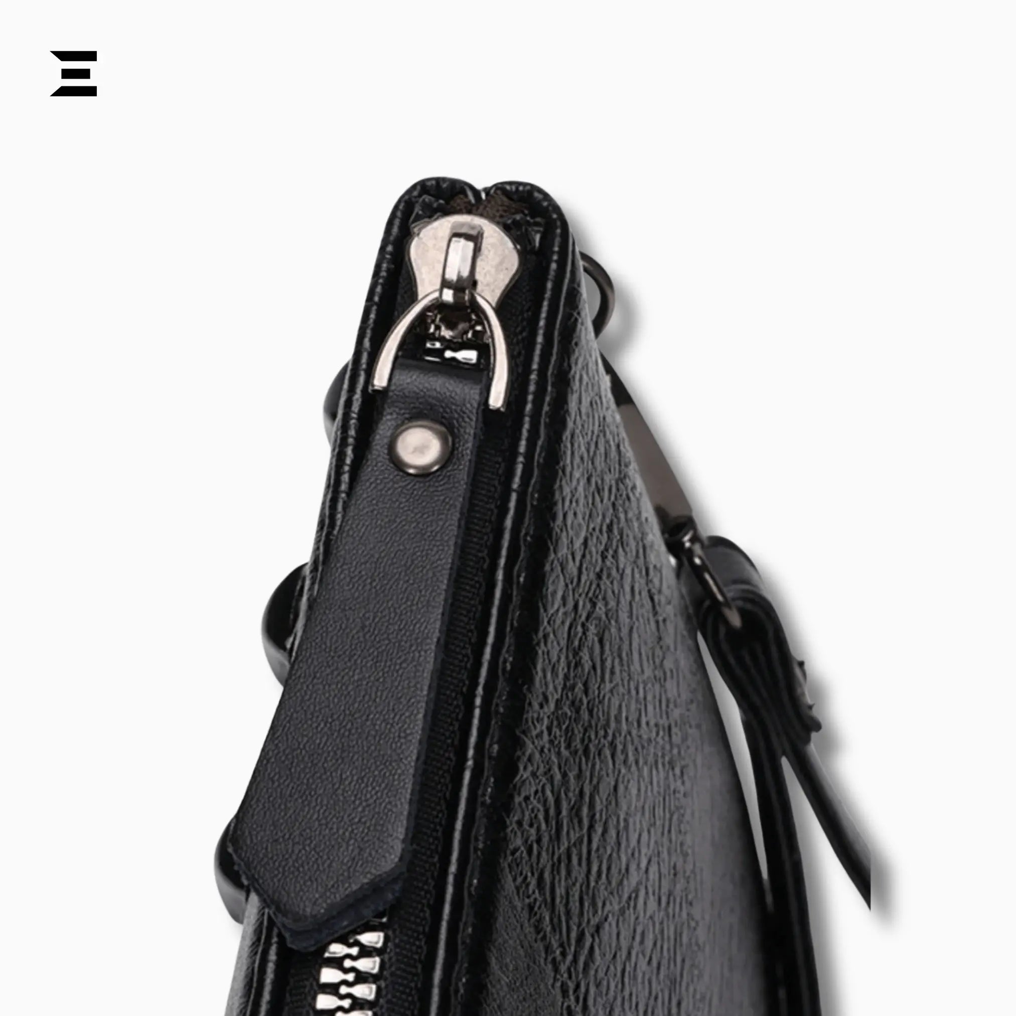 Black Skull Rivet Leather Clutch – Men’s Punk - Style Handbag | IBRELIA™ - IBRELIA