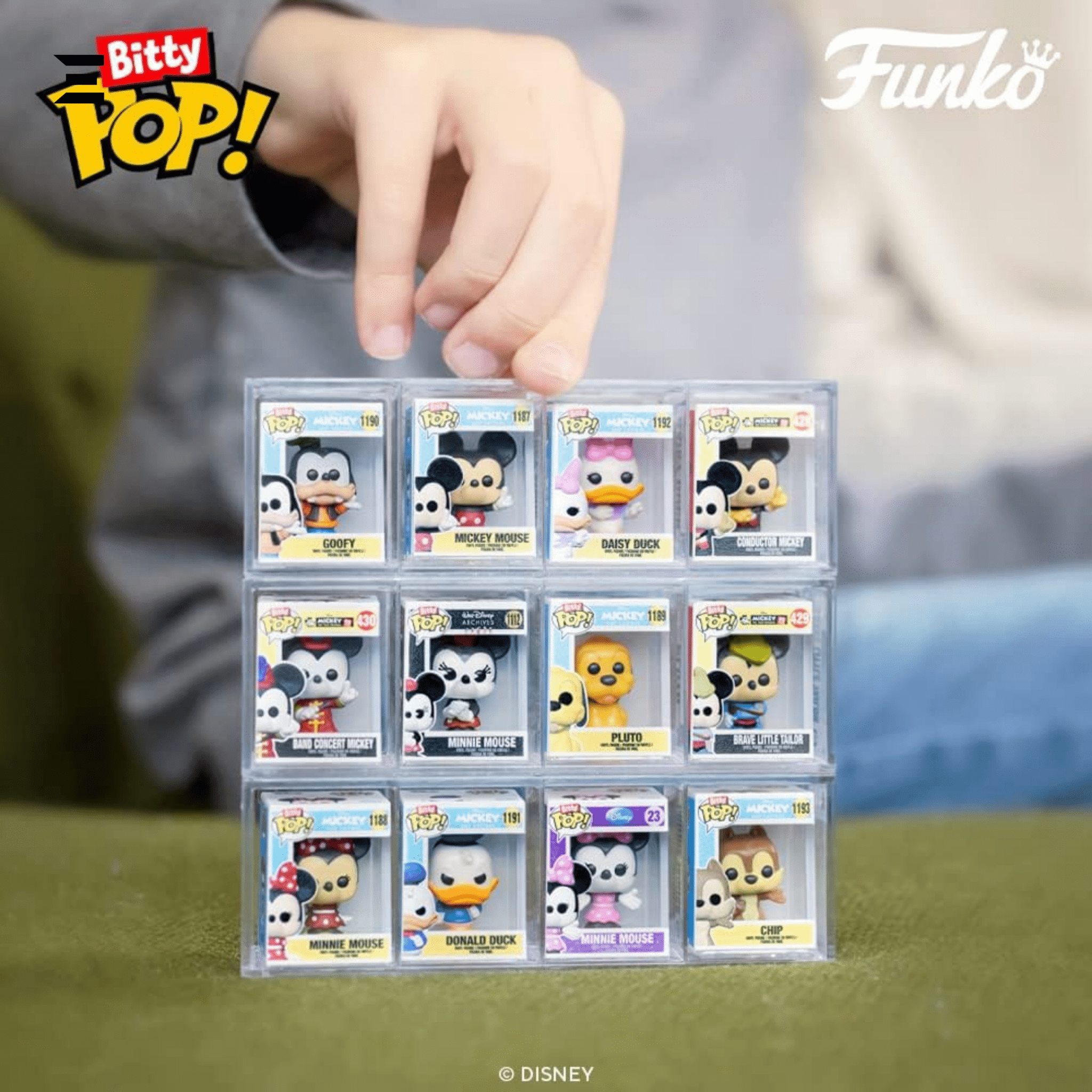 Funko Bitty Pop! Disney Classics 4 - Pack – Minnie Mouse, Daisy Duck, Donald Duck & Mystery Mini Figure | Complete Disney Character Line - Up | IBRELIA™ Collectibles - IBRELIA