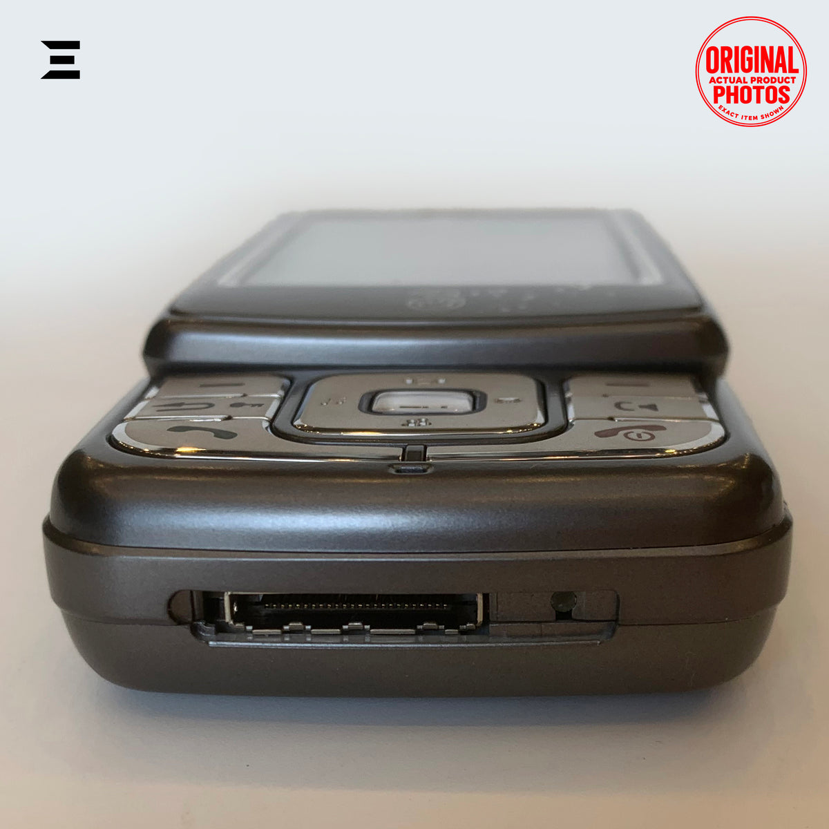 LG U900 | Brand New Box Packed | Original 3G Rotating Display Mobile Phone | Complete Accessories