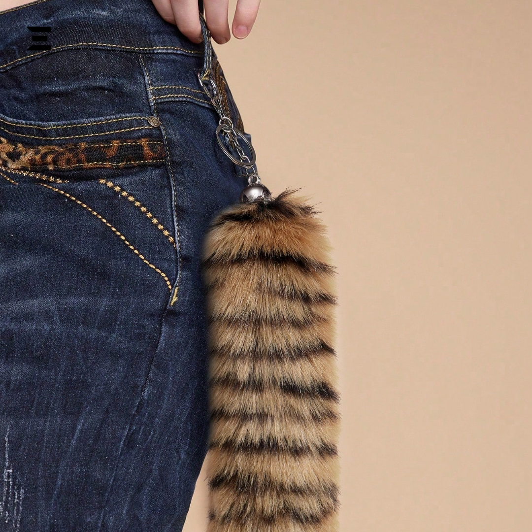 Premium Faux Fur Tail Keychain – Tiger Stripe Plush Accessory for Bags, Jeans & Backpacks
