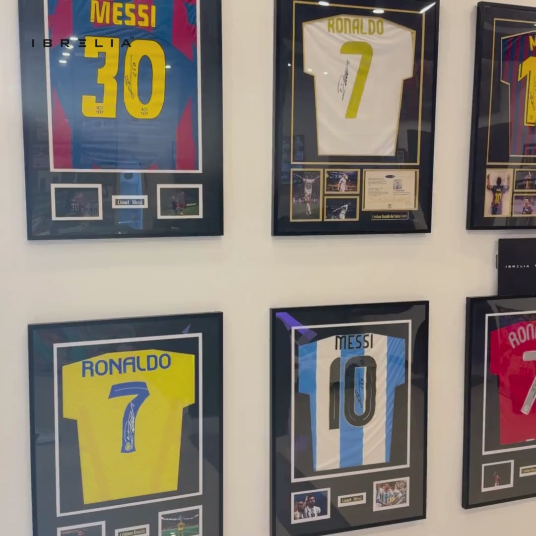Lionel Messi “Signed” PSG Jersey Frame – Facsimile Autograph | Metal & Acrylic Display 23.5 × 31.5 in | IBRELIA™