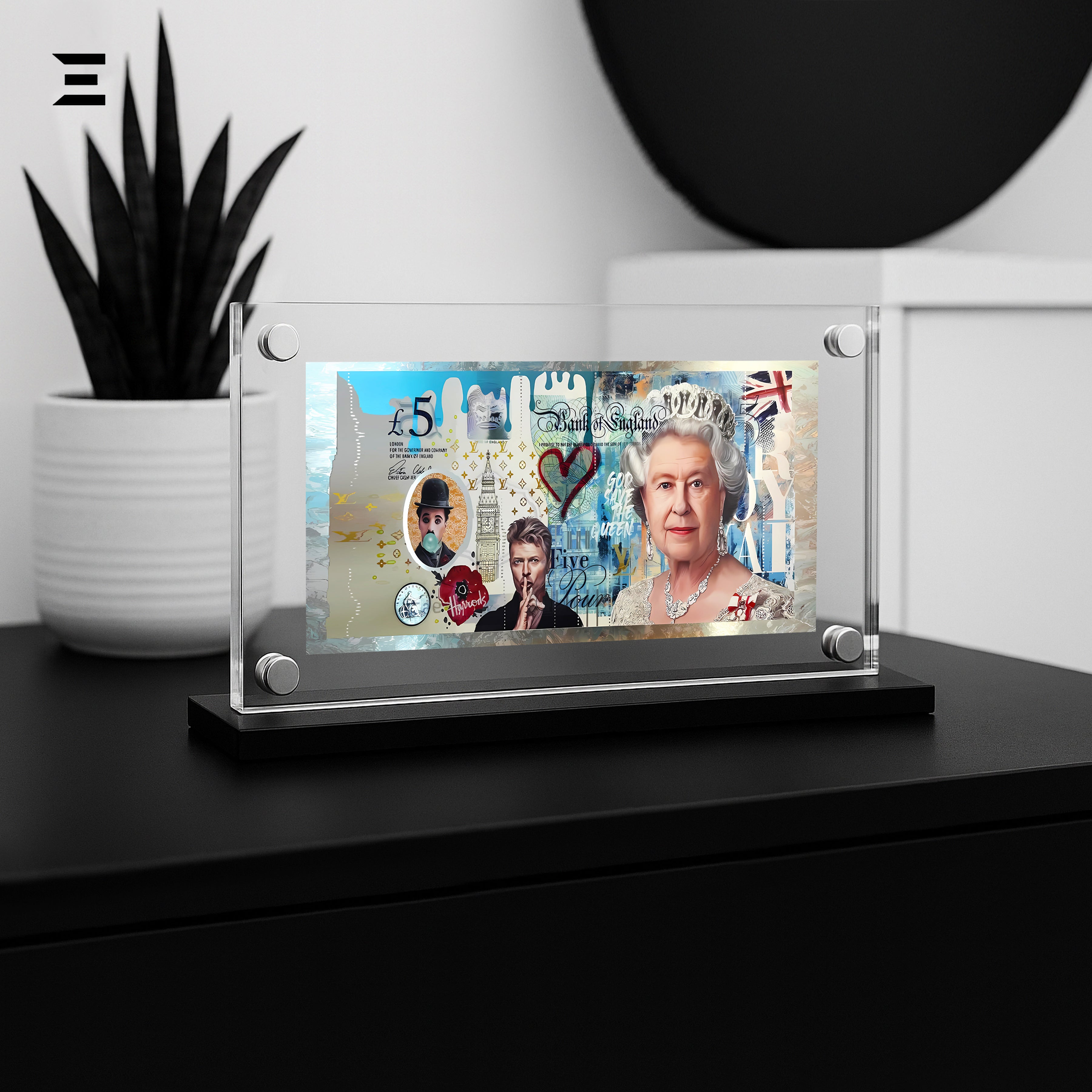 Premium Magnetic Acrylic Frame with Black Base – Queen Elizabeth II, David Bowie & Charlie Chaplin Pop Art IBRELIA