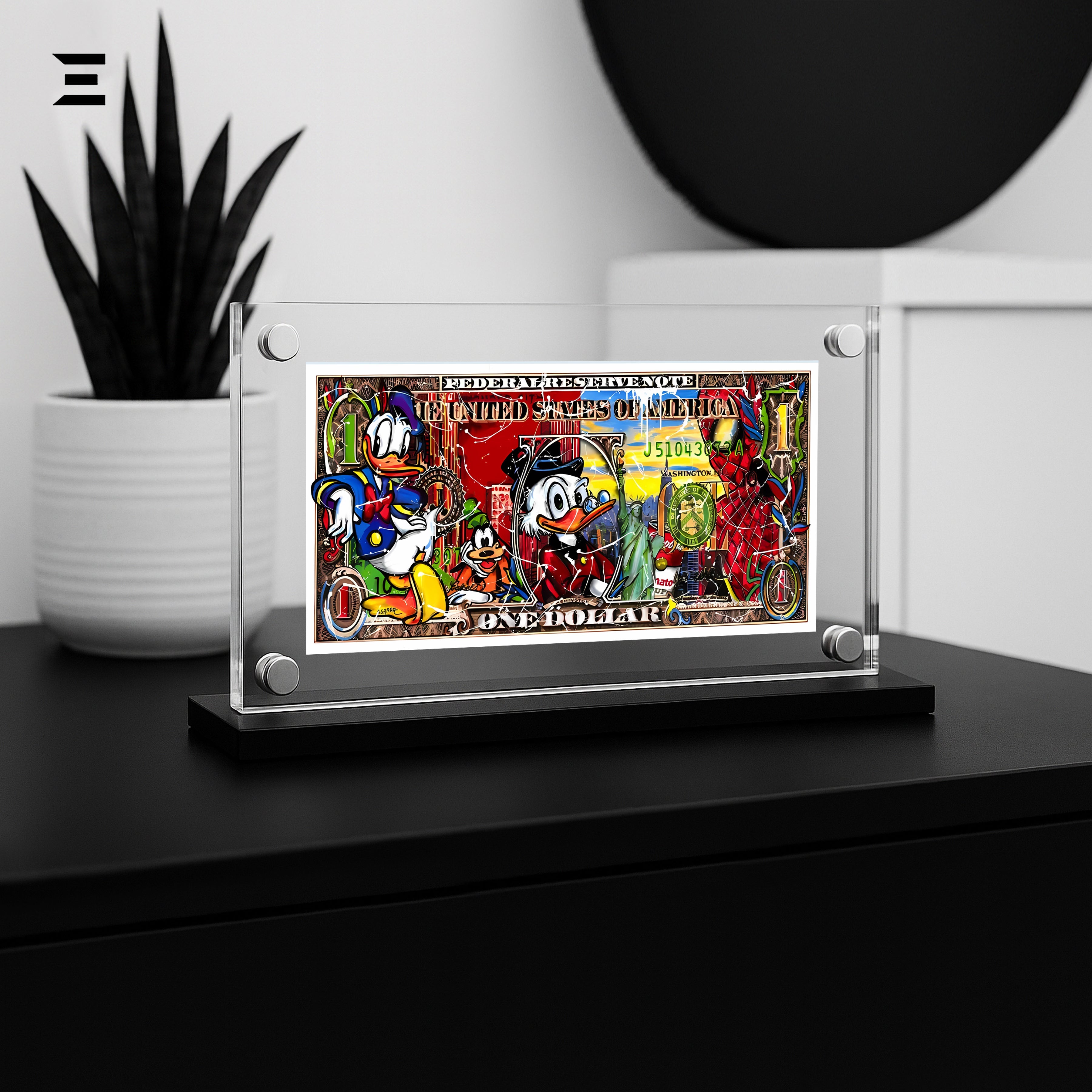 Premium Magnetic Acrylic Frame with Black Base – Donald Duck, Scrooge McDuck & Spider-Man Pop Art Dollar IBRELIA