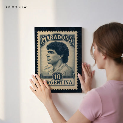 Diego Maradona Vintage Wall Art – Argentina Football Legend Canvas Frame | Retro Stamp Style Poster Pakistan | IBRELIA™ IBRELIA