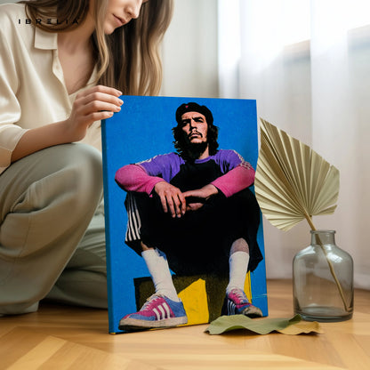 Che Guevara Vintage Portrait Wall Art – Iconic Revolutionary Canvas Frame | Retro Street Style Poster Pakistan | IBRELIA™ IBRELIA
