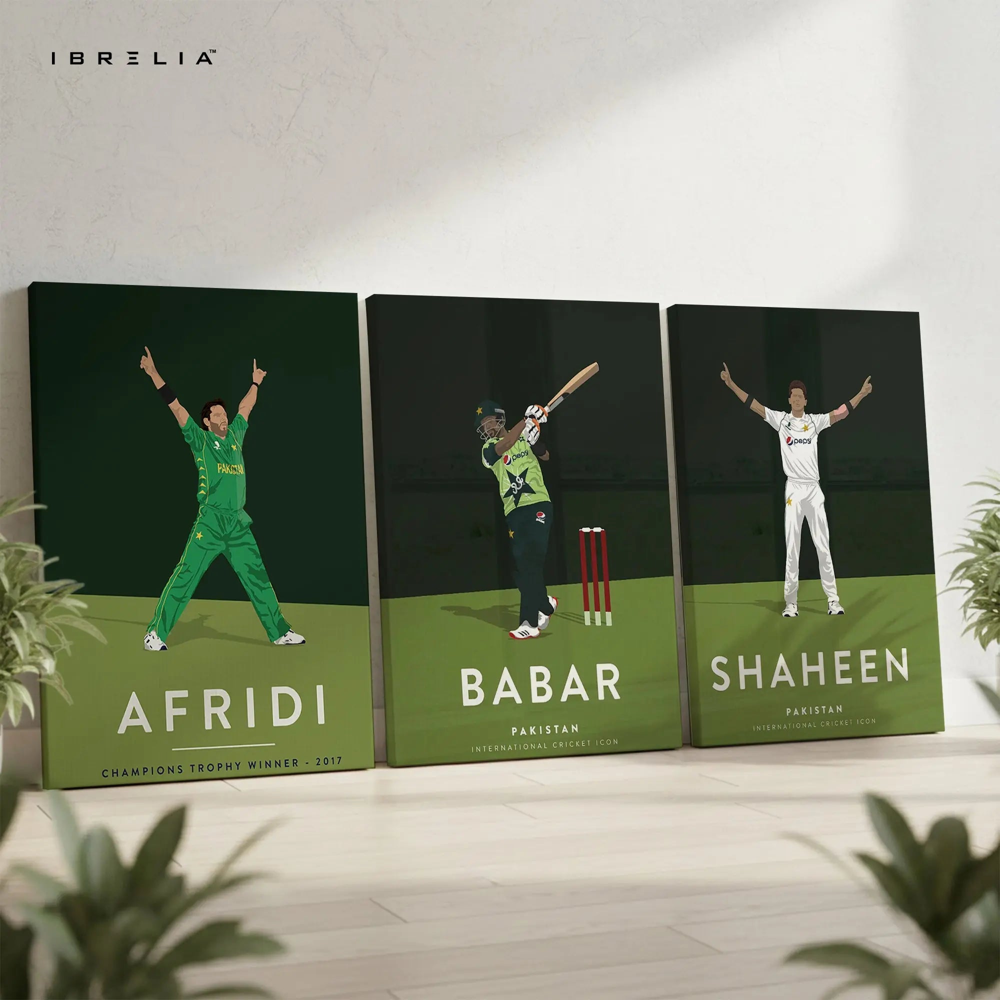 Pakistan Cricket Legends 3 Panel 4K Ultra HD Wall Art in Pakistan | IBRELIA™ IBRELIA