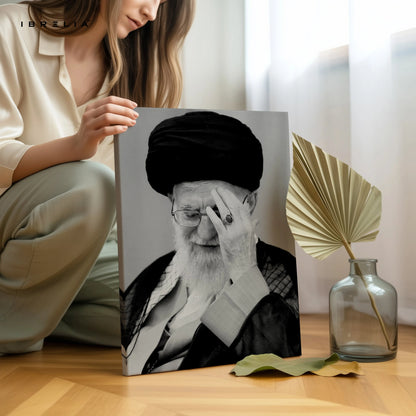 Black & White Leader Portrait Wall Art – Minimal Monochrome Canvas Frame | Powerful Expression Poster Pakistan | IBRELIA™ IBRELIA