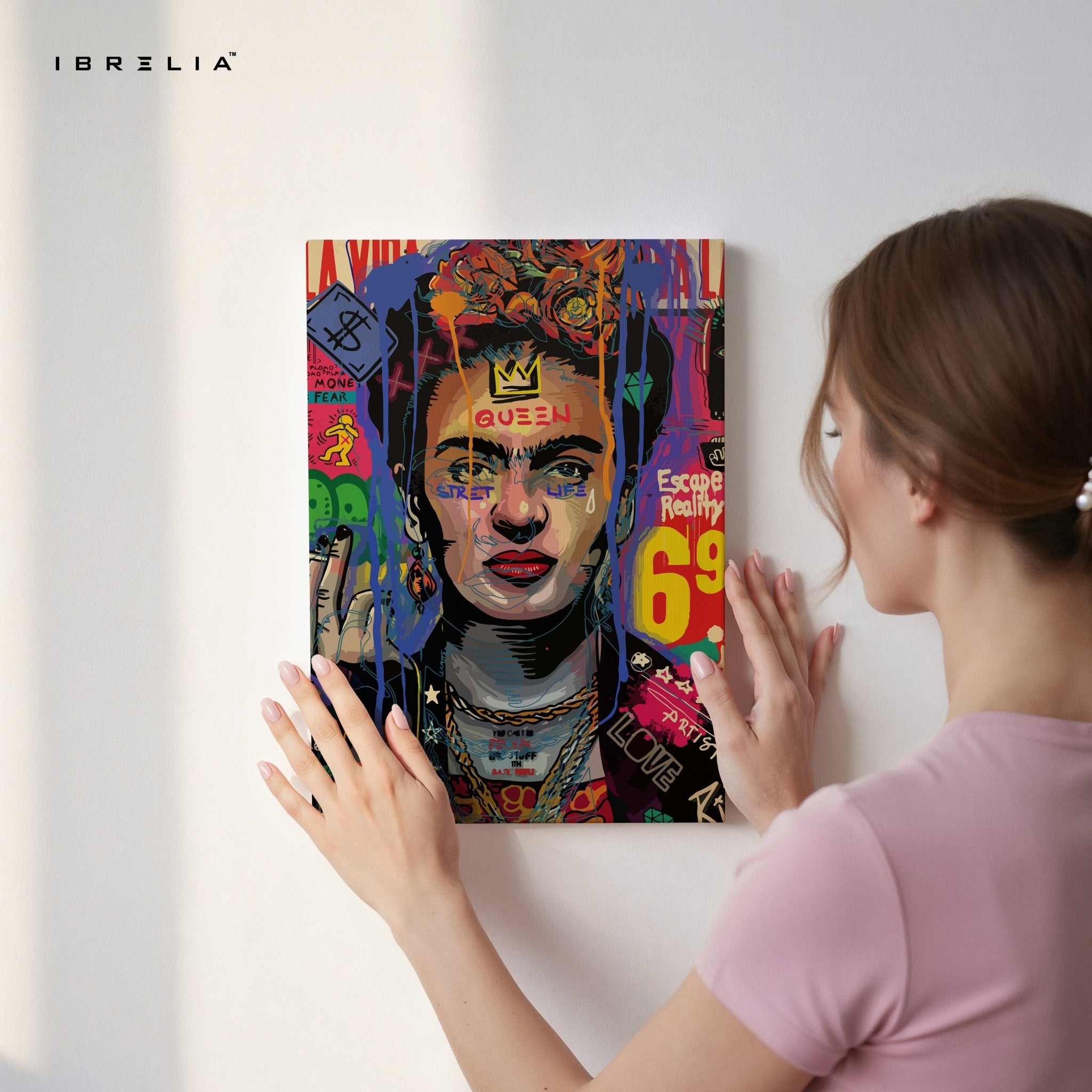 Frida Street Queen – 4K Ultra Wrap Frame Wall Art in Pakistan | IBRELIA™ - IBRELIA