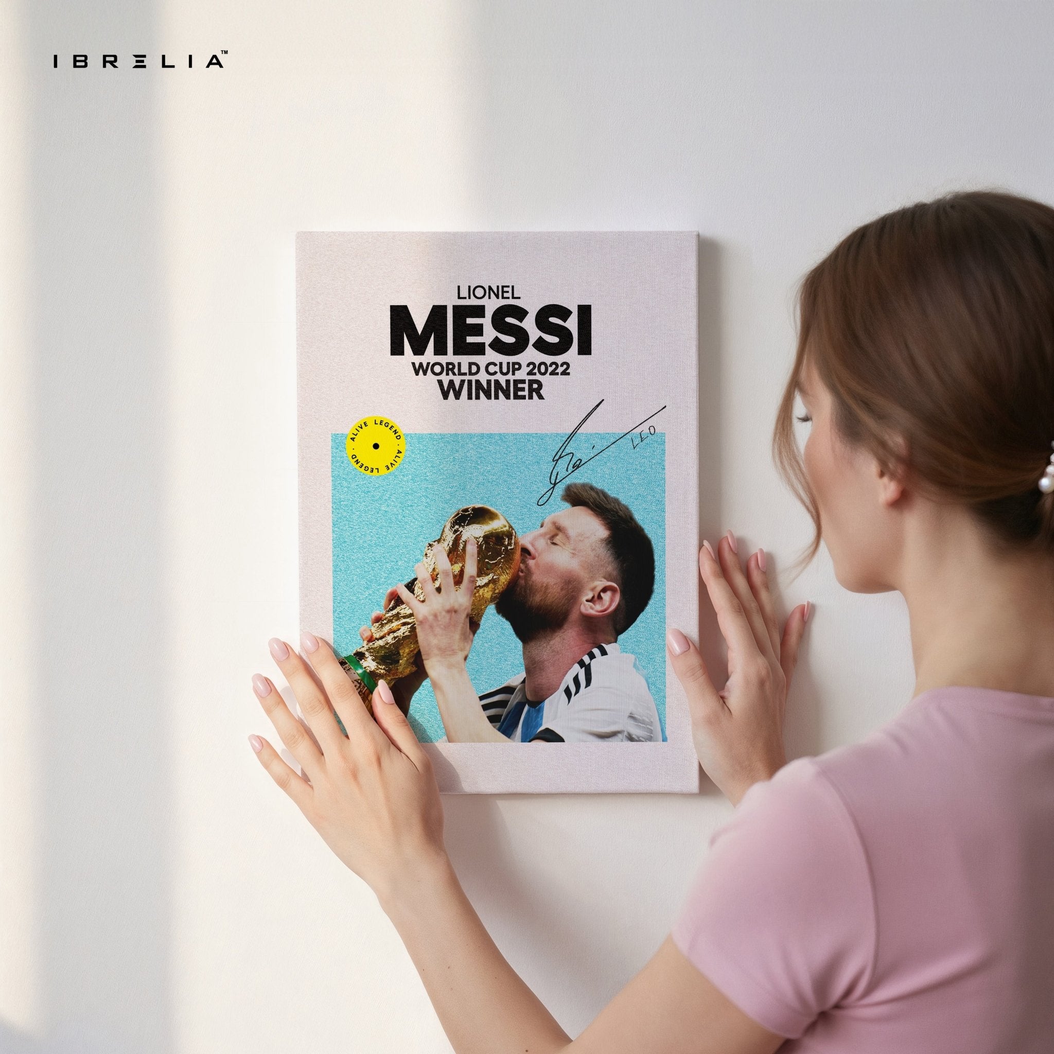 Lionel Messi Kissing the World Cup Trophy – 4K Ultra Wrap Frame Wall Art in Pakistan | IBRELIA™ - IBRELIA