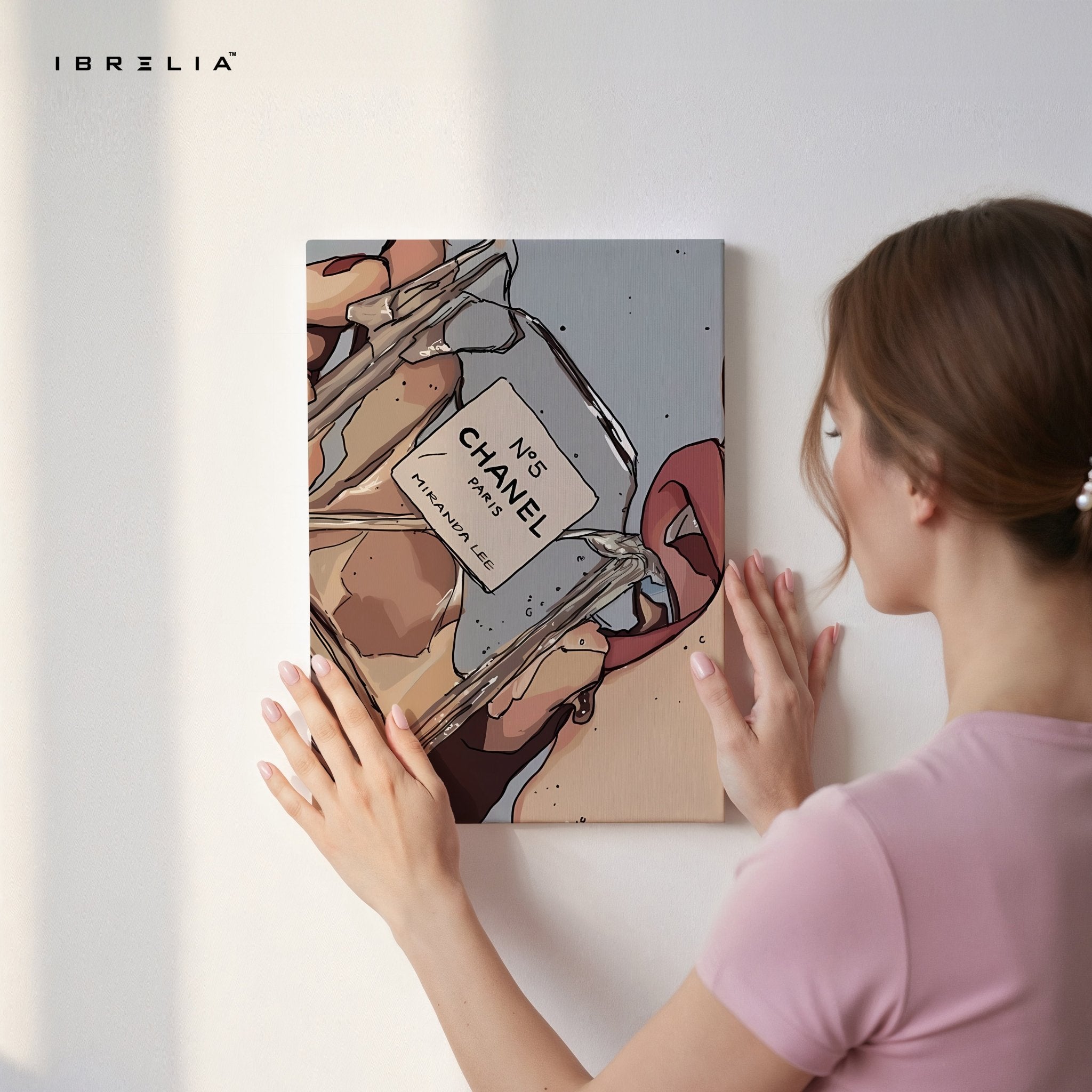 Chanel N°5 “Miranda Lee” Fashion Wall Art – Modern Luxury Pop Art | IBRELIA™ - IBRELIA