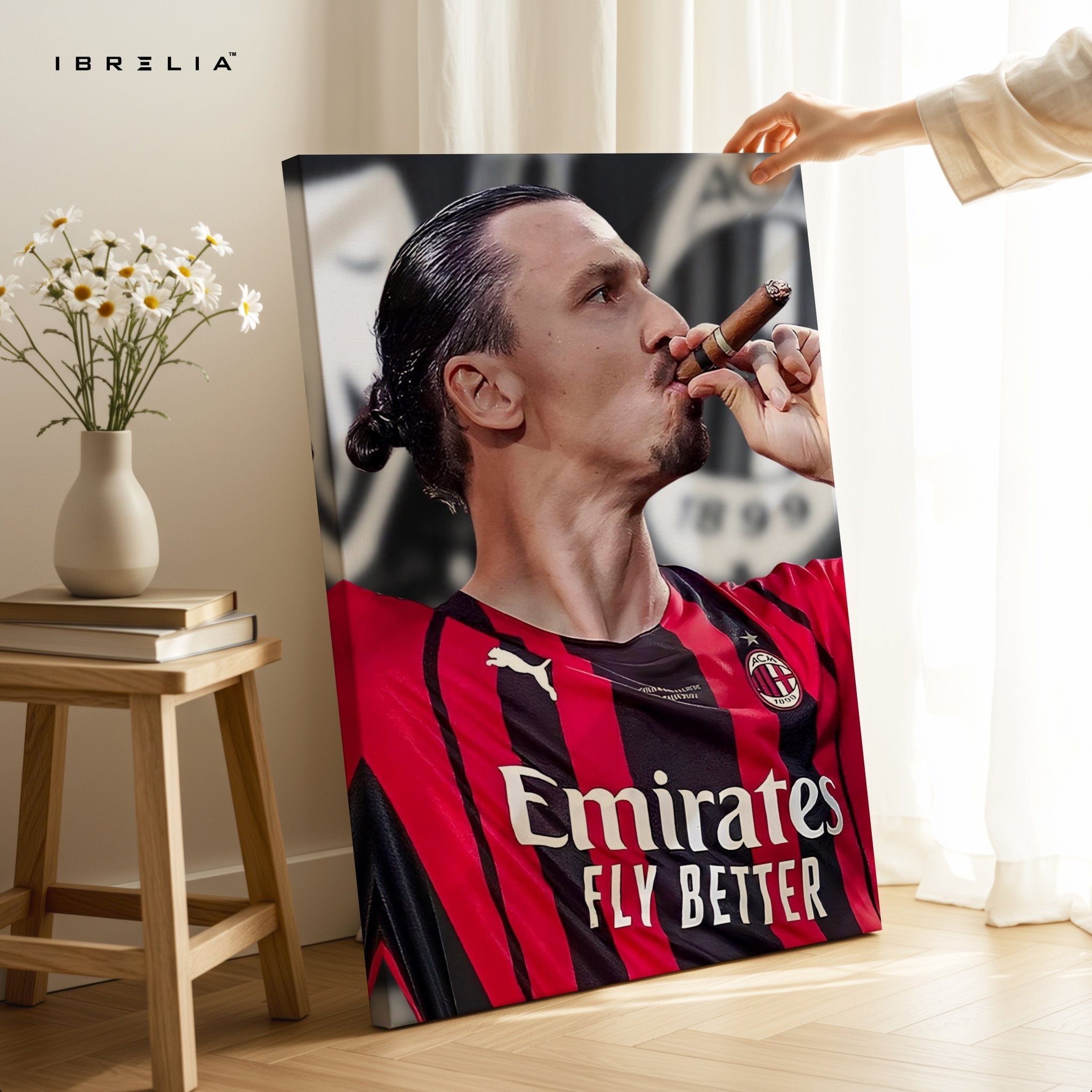 Zlatan Ibrahimović Champion’s Cigar – 4K Ultra Wrap Frame Wall Art in Pakistan | IBRELIA™ - IBRELIA