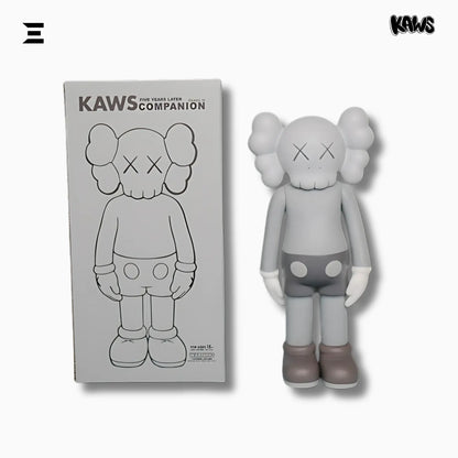 KAWS Five Years Later Companion – KAWS - 06 20cm Vinyl Figure (Black, Grey, Brown & Red Editions) - IBRELIA