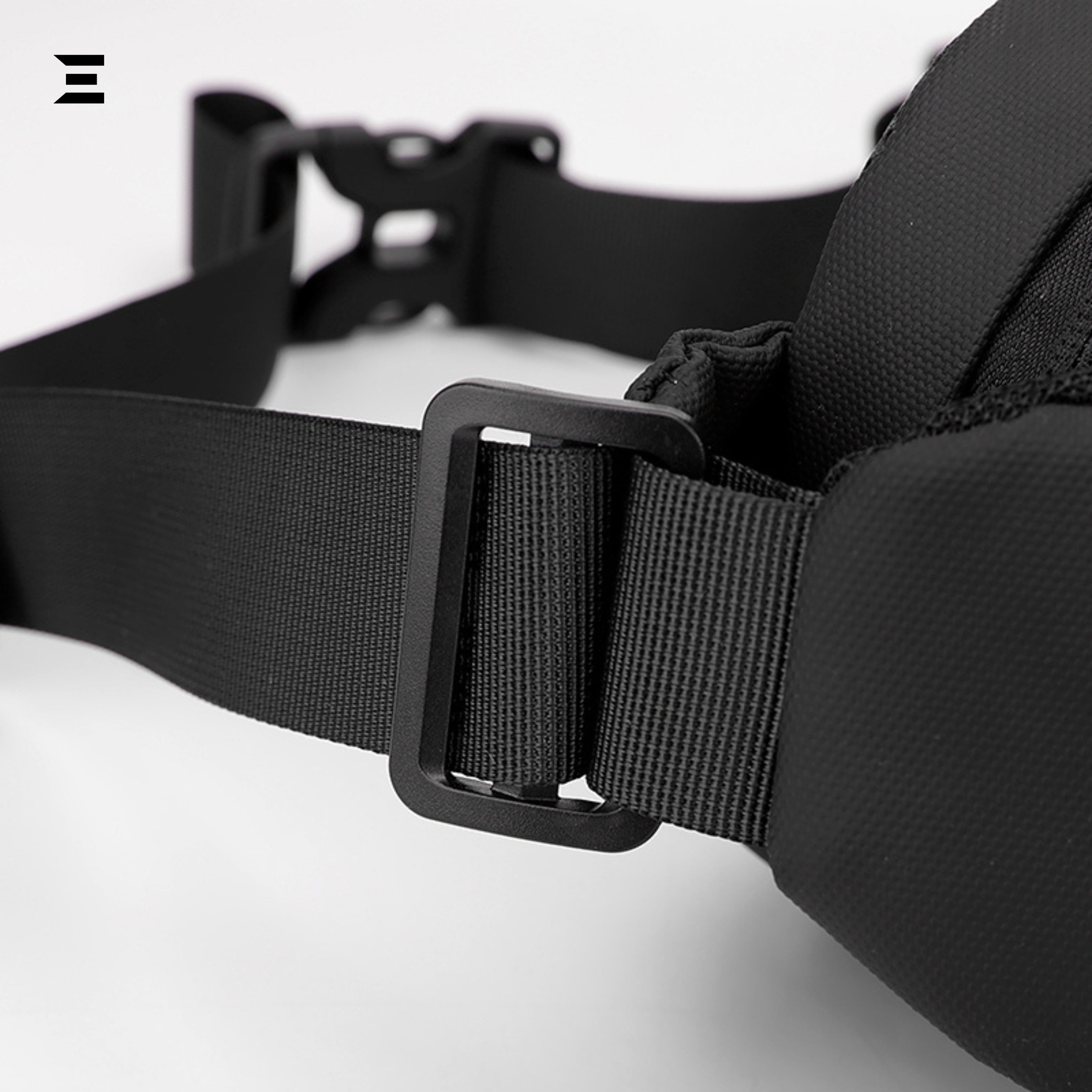 IBRELIA™ Urban Tech Crossbody Bag – Waterproof Minimal Sling IBRELIA