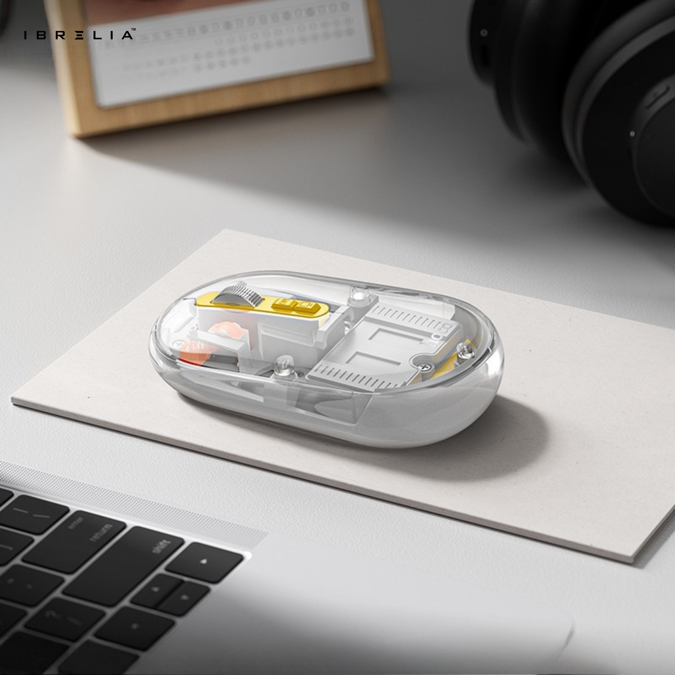 Hoco GM35 Magnetic Silent Transparent Cover Wireless Mouse (BT + 2.4G Dual-Mode) – IBRELIA™