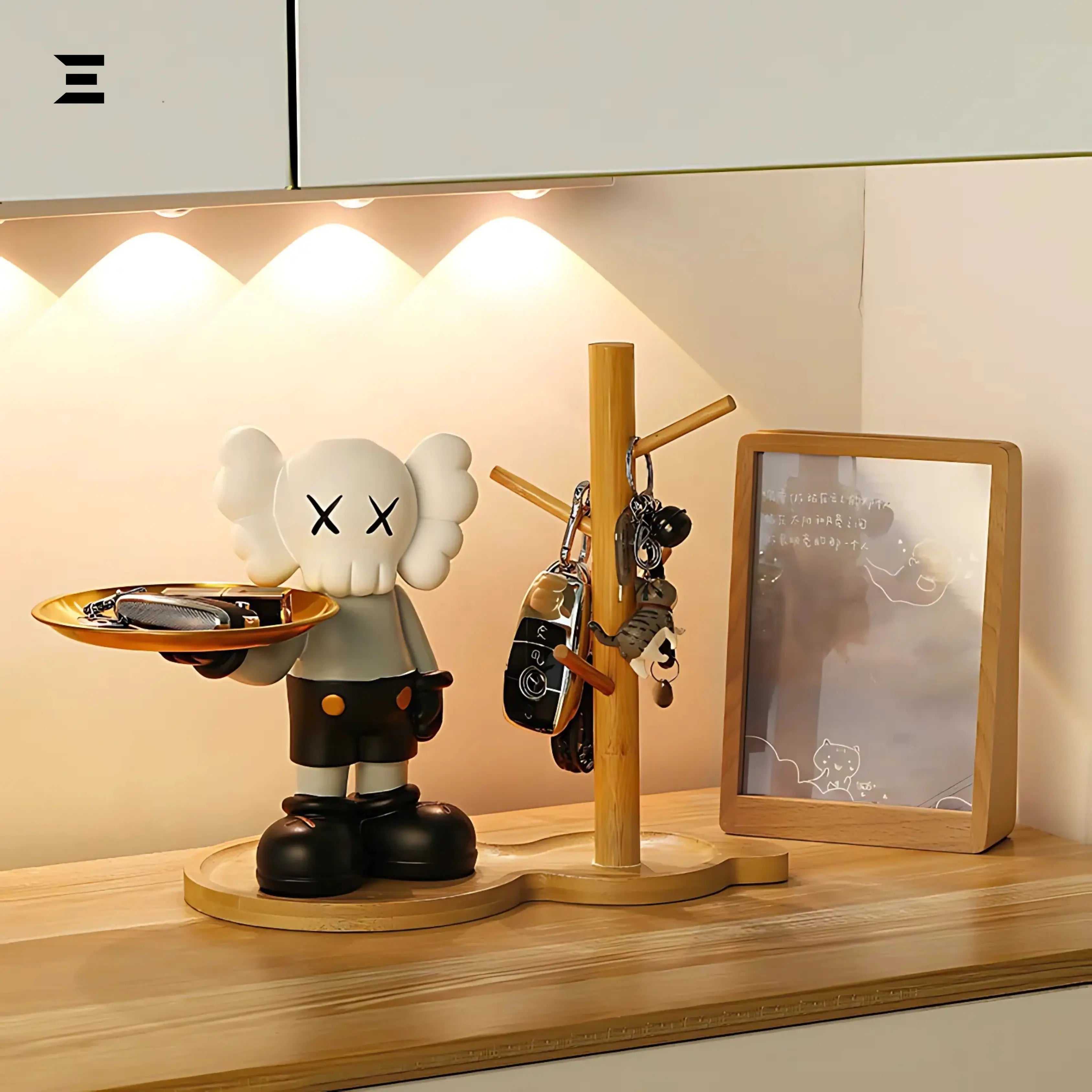 Resin Kaw Figurine Tray – Decorative Storage Key & Jewelry Holder | IBRELIA™ IBRELIA