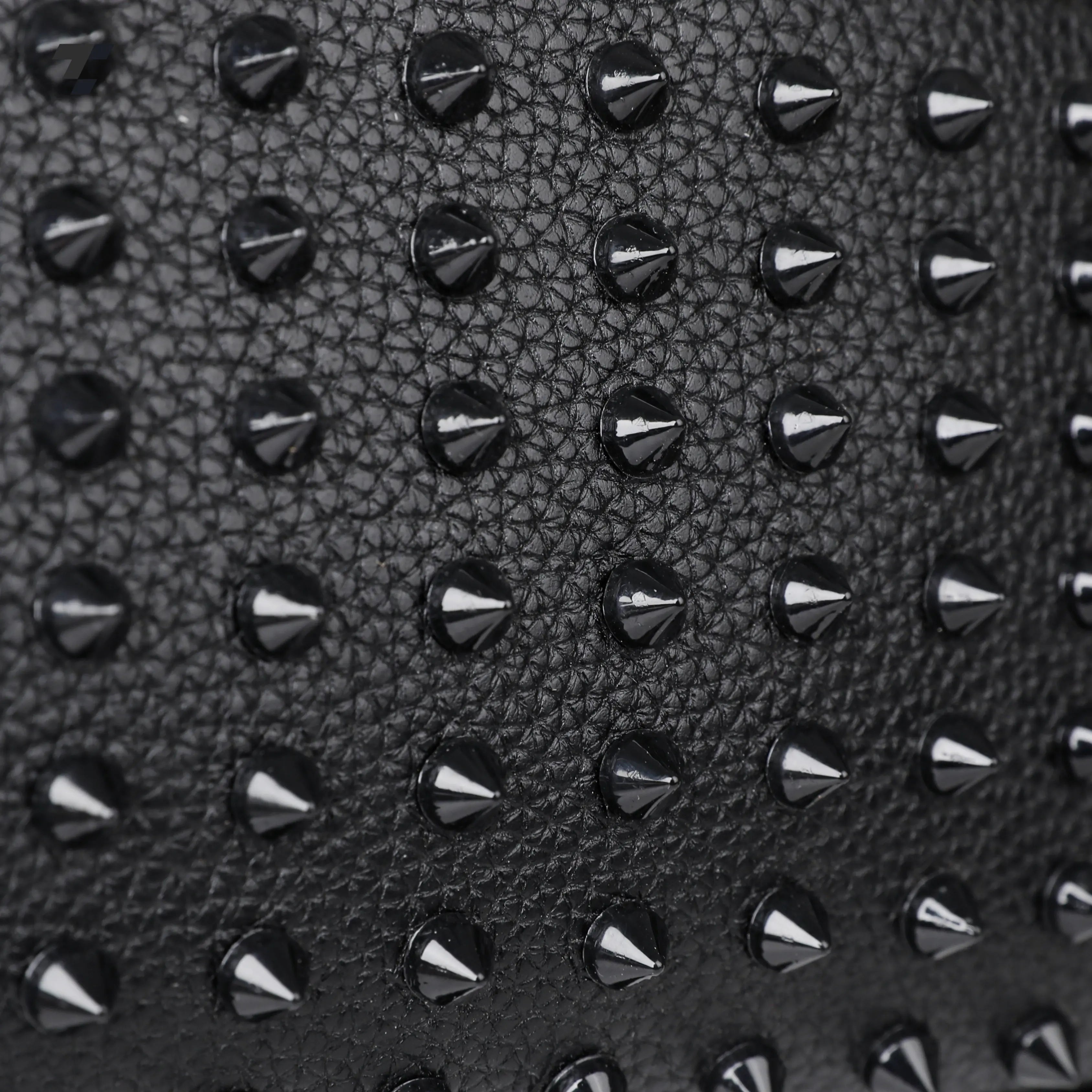 Elegant Black Rivet Leather Wrist Clutch – Unisex Evening & Party Bag IBRELIA™ IBRELIA