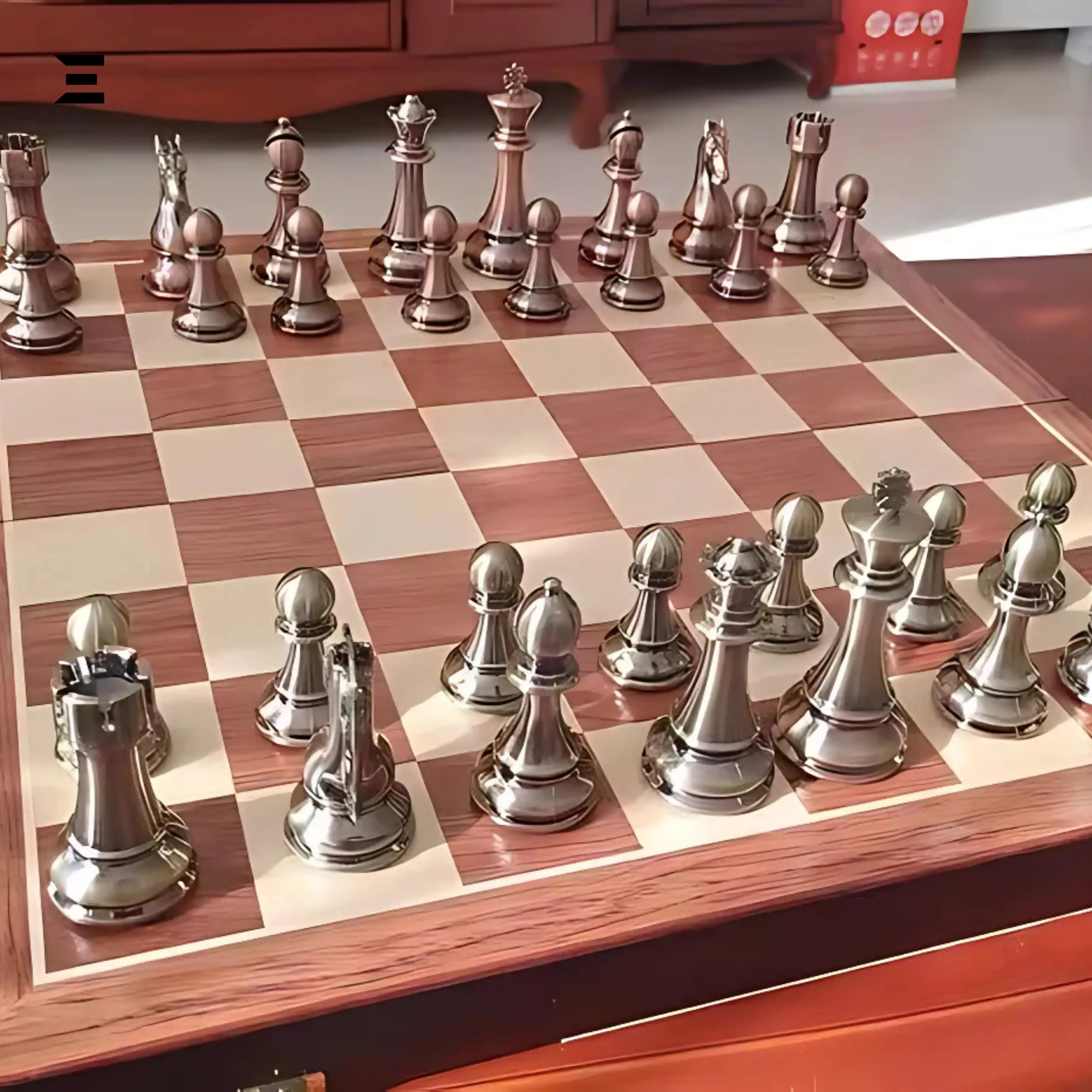Luxury Metal Chess Set with Wooden Board – 52×52cm Premium Bronze & Silver Pieces IBRELIA