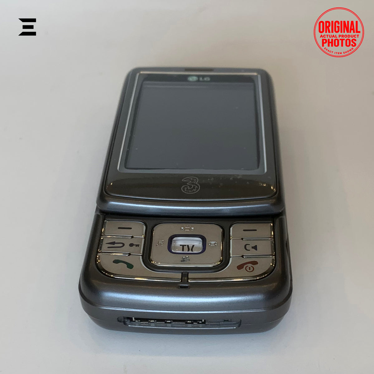 LG U900 | Brand New Box Packed | Original 3G Rotating Display Mobile Phone | Complete Accessories