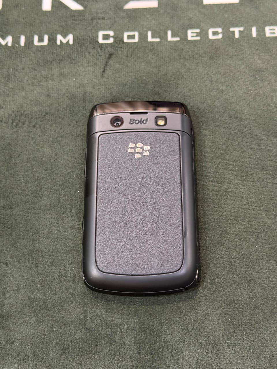 BlackBerry Bold 9780 (Bold 3) Black | Brand New with Minor Side Wear | Complete Original Box & Accessories